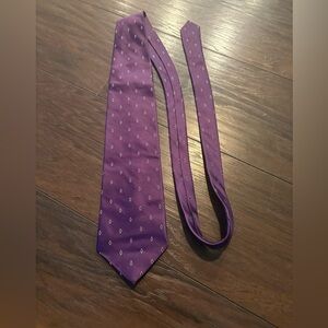 OSCAR DE LA RENTA Plum Purple Diamond Pattern Silk NECKTIE Tie EUC